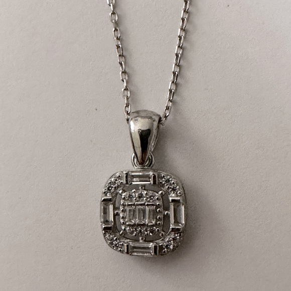 925 Silver baguette cz necklace trending
